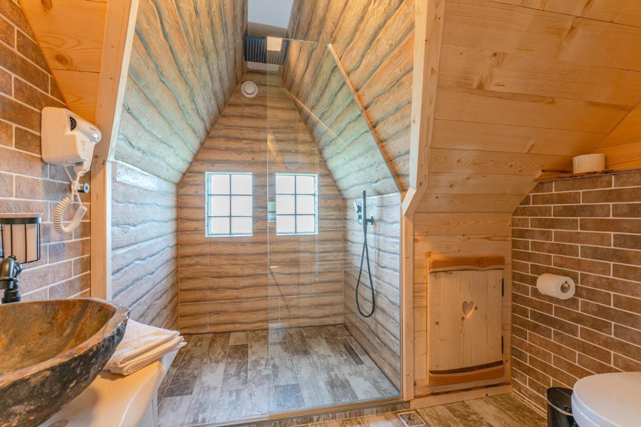 Cabane De Poveste Бран Екстериор снимка